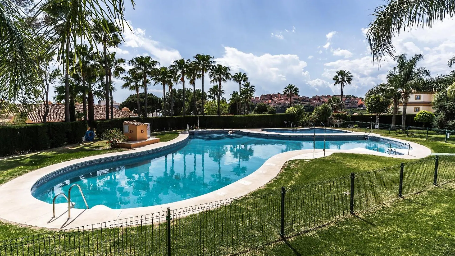 Apartman Heerlijk Appartement Met Uitzicht Op Zee Sitio de Calahonda